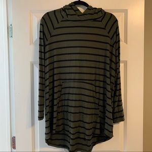 Lularoe Amber Hoodie